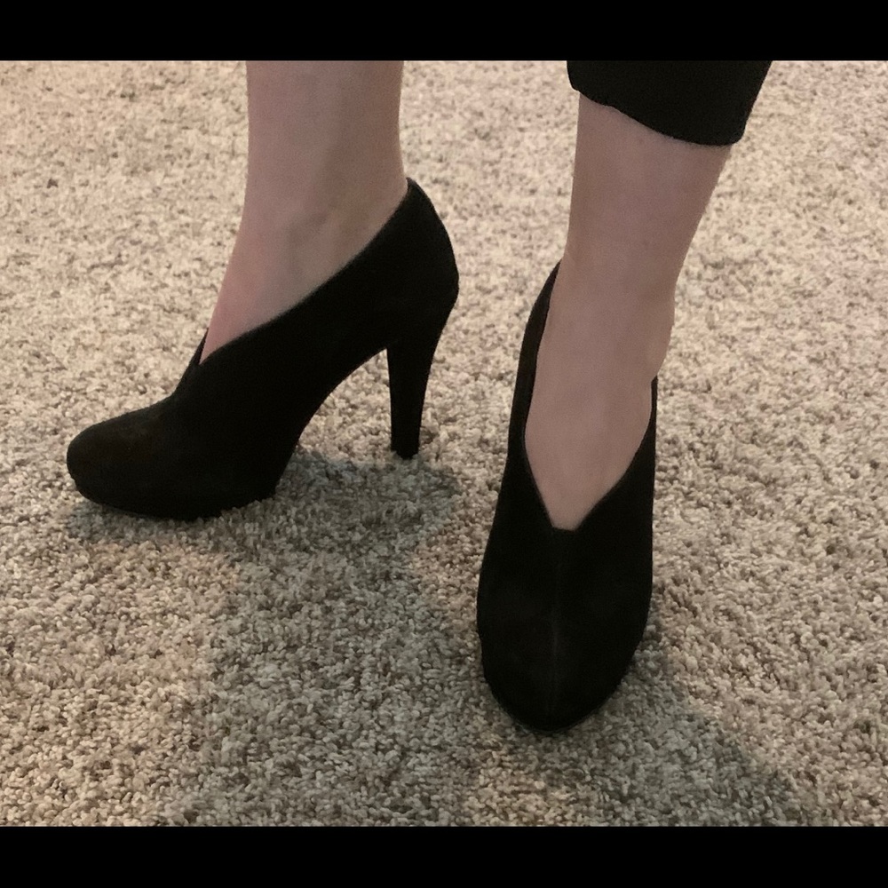 Black suede heels